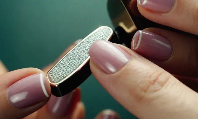How To Use A Nail Buffer For Flawless Nails